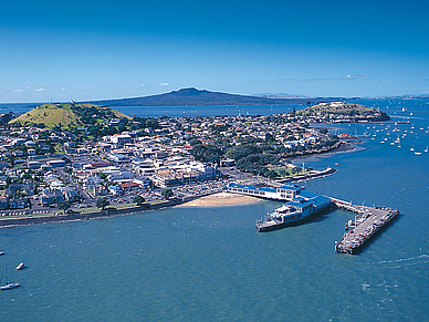 Stadt inmitten wunderbarer Landschaften in Neuseeland, Englisch Sprachreisen für Erwachsene