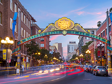 Esplorate la vita notturna di San Diego durante il vostro soggiorno linguistico negli USA