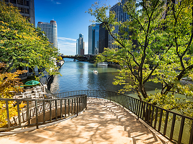 Zum Chicago Riverwalk schlendern bei der USA Sprachreise