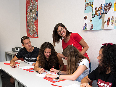 Freundliche Lernatmosphäre mit kleinen Gruppen und persönlicher Betreuung beim Deutschkurs