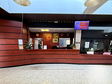 Alloggio presso la residenza Colinettes per vacanze in lingua francese a Nizza - Ingresso