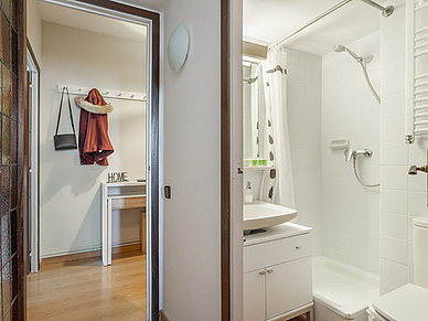 Privatunterkunft mit eigenem Bad beim Spanisch Sprachaufenthalt Barcelona