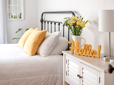  Chambre confortable chez une famille d'accueil à Londres, avec un lit et une décoration chaleureuse