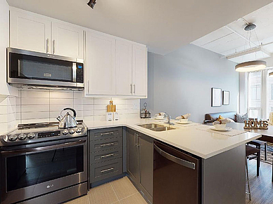 Voll ausgestattete Küche der Residenz in Montréal, ideal für deine Sprachreise und den Austausch mit anderen Teilnehmenden auf Französisch