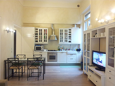 Wohnraum Beispiel Apartment, Sprachreisen Italien