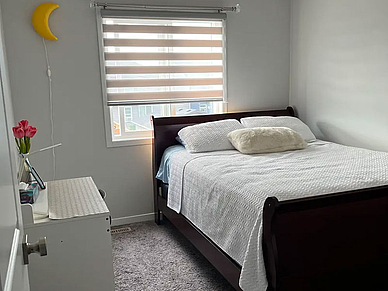 Chambre d'hôtes lumineuse chez une famille d'accueil à Liverpool pour les étudiants en langues
