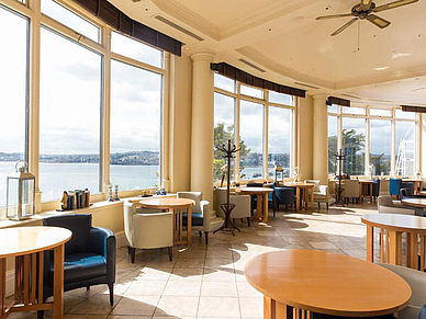 Salon ensoleillé à l'hôtel The Imperial, Torquay - Hébergement dans le cadre d'un séjour linguistique en Angleterre