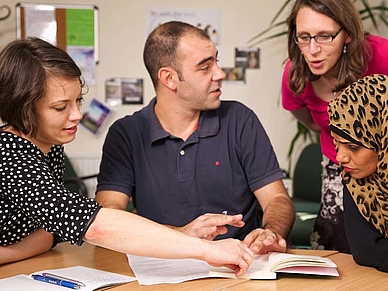 Hohe Interaktionsrate im Unterricht an der Englisch Sprachschule in Edinburgh